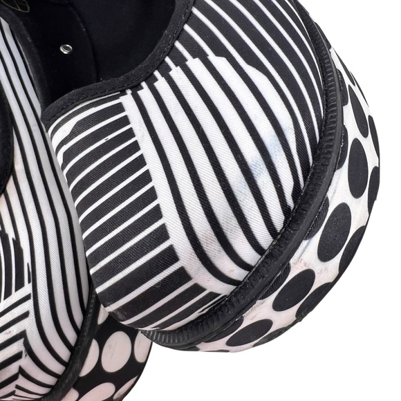 HOT CHOCOLATE DESIGNS  Chocolaticas Op Art Mary Jane Platforms - Picture 5 of 16